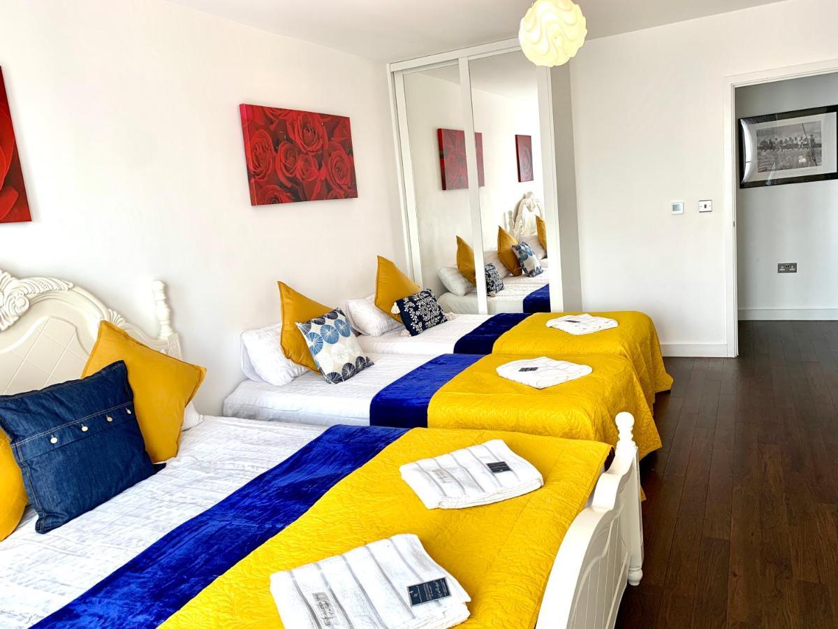 2-Bedrooms Modern Apartment Next To Velodrome, Lounge, Balcony, Parking, Abba Apartamento Londres