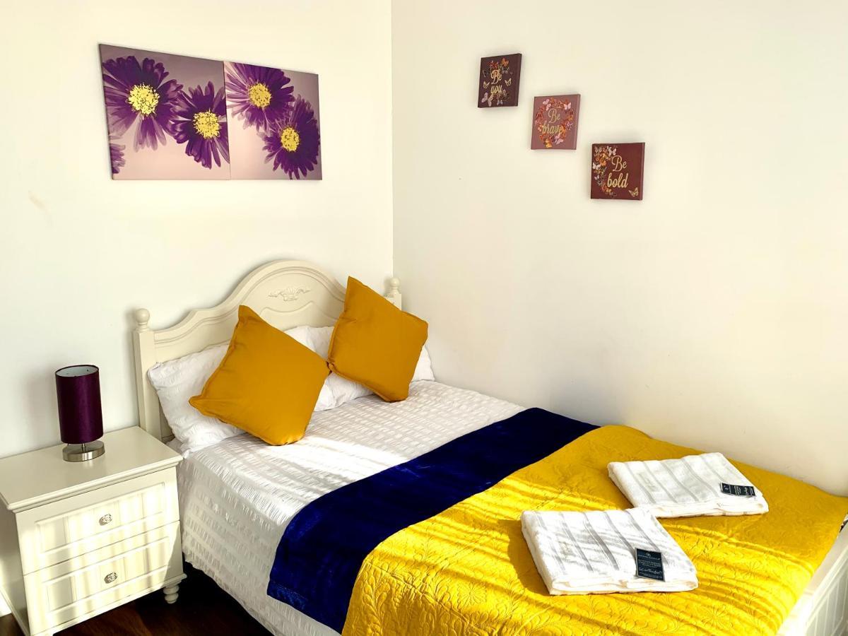 2-Bedrooms Modern Apartment Next To Velodrome, Lounge, Balcony, Parking, Abba Apartamento Londres